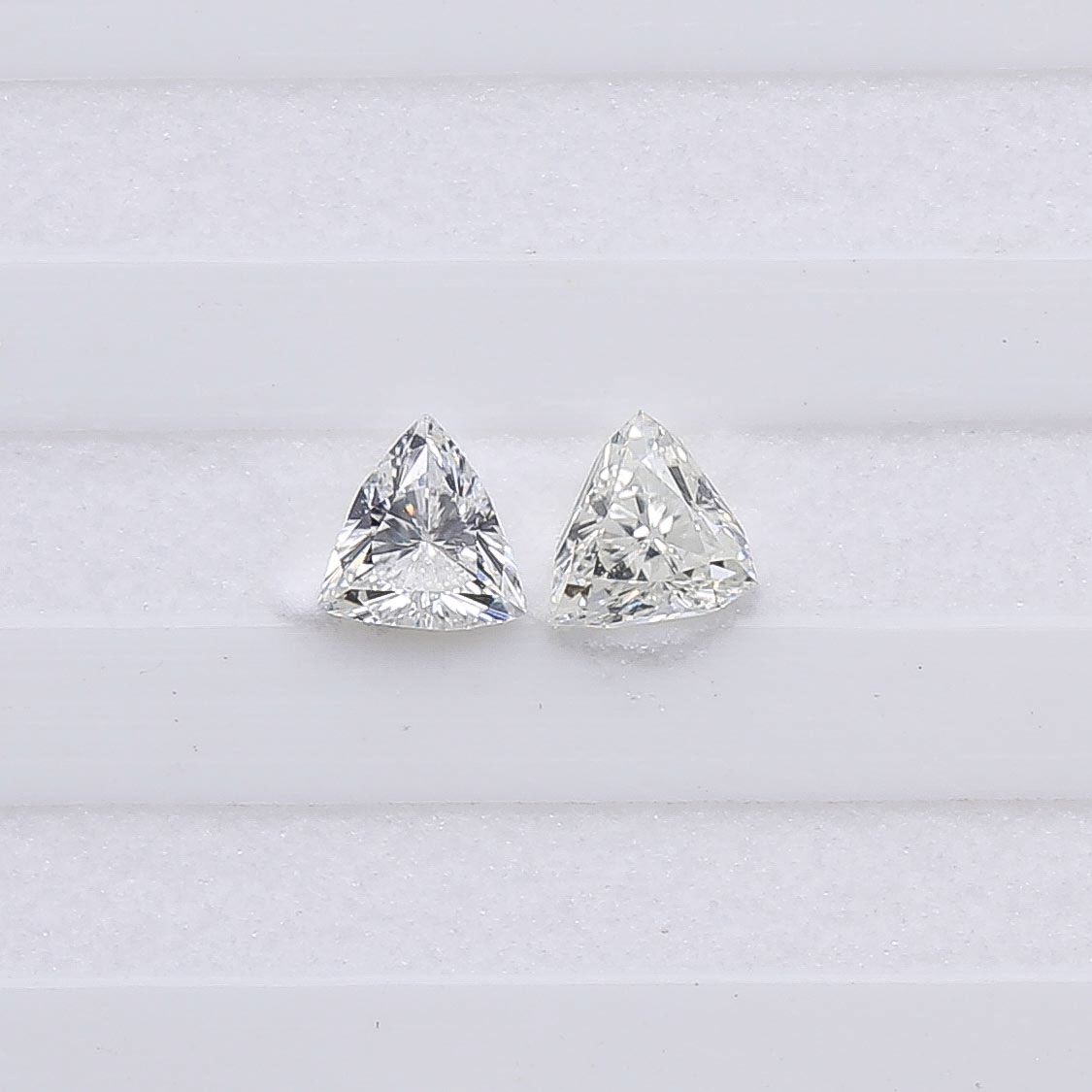 2045pair_557101892