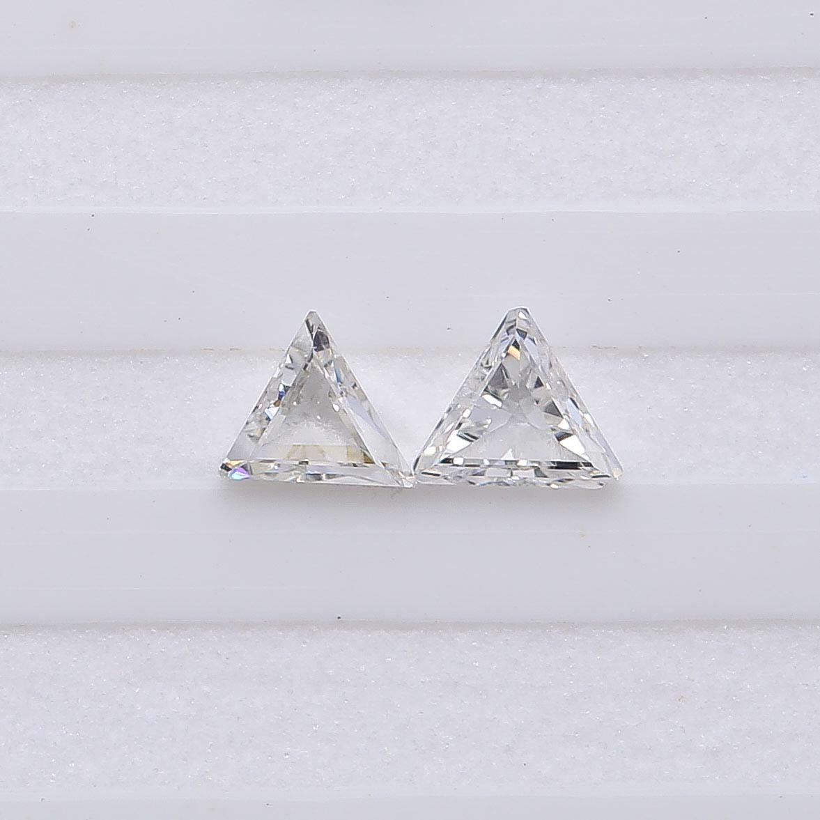 2054b_pair