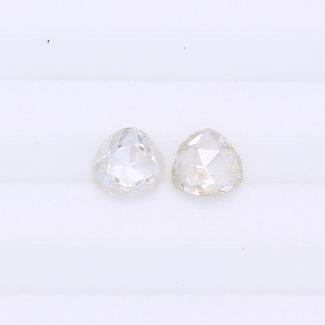 689_pair