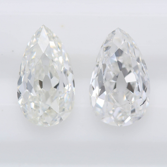 1_84_old_pear_pair_2255-2256_01